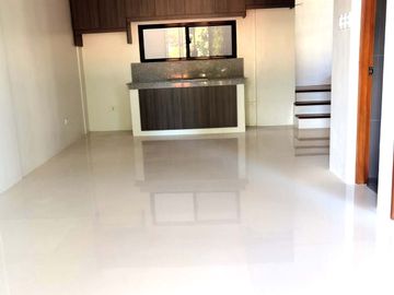 3 Storey Townhouse for sale in Don Antonio Brgy. Holy Spirit Commonwealth, Quezon City