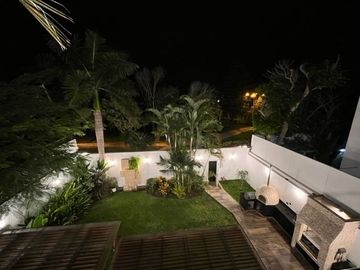 VENDO HERMOSA RESIDENCIA POR EL GOLF DE SAN ISIDRO