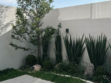 CASA EN VENTA EN VALLES DEL MOLINO B LEÓN, GTO. A SOLO 5 MINUTOS DEL PARQUE METROPOLITANO.