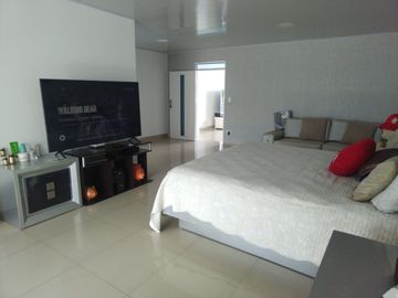 ¡Hermosa casa en venta en el Barrio Colseguros! ¡No te la puedes perder!