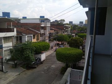 ¡Hermosa casa en venta en el Barrio Colseguros! ¡No te la puedes perder!