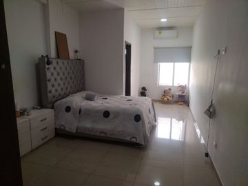 ¡Hermosa casa en venta en el Barrio Colseguros! ¡No te la puedes perder!