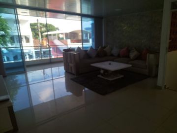 ¡Hermosa casa en venta en el Barrio Colseguros! ¡No te la puedes perder!