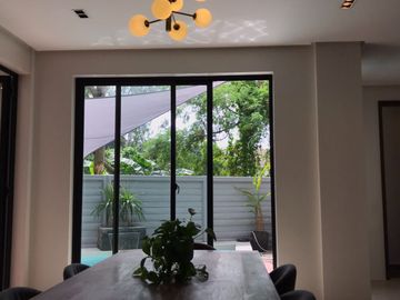 FOR SALE - House and Lot in The Tropics 1, Filinvest East Homes, Cainta, Rizal