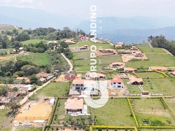 Se Vende Parcela en el Conjunto Mi Terruño - Mesa de los Santos