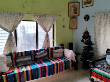 Casa de estilo  Cuernavaca de 4 recamaras en la colonia La Pradera de Cuernavaca, Mor.