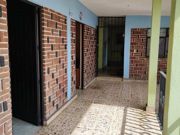 Casa de estilo  Cuernavaca de 4 recamaras en la colonia La Pradera de Cuernavaca, Mor.