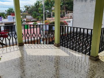 Casa de estilo  Cuernavaca de 4 recamaras en la colonia La Pradera de Cuernavaca, Mor.