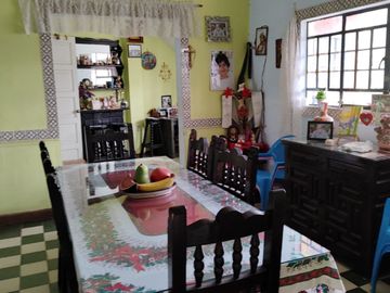 Casa de estilo  Cuernavaca de 4 recamaras en la colonia La Pradera de Cuernavaca, Mor.