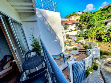 House and Lot for Sale with Unique Interior Design in Maria Luisa Estate Park, Cebu City