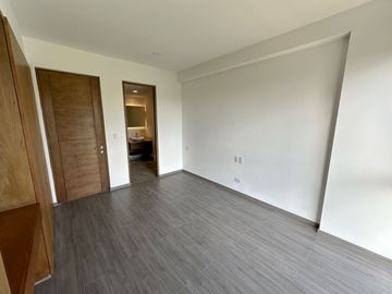 OPORTUNIDAD VENTA PRECIOSO DEPARTAMENTO; CLUSTER TOSCANA LOMAS DE ANGELOPOLIS, EN UNA DE LAS MEJORES ZONAS DE PUEBLA