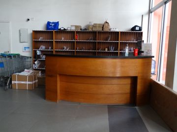 4100 UF , AMPLIO Y ACOGEDOR DEPARTAMENTO UBICADO EN LA FLORIDA 80 Mt2 Totales , 3 DORMITORIOS , 2 Baños 1 En Suite, Walking Closet