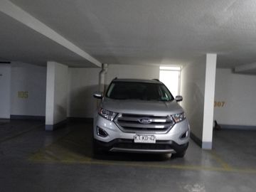 4100 UF , AMPLIO Y ACOGEDOR DEPARTAMENTO UBICADO EN LA FLORIDA 80 Mt2 Totales , 3 DORMITORIOS , 2 Baños 1 En Suite, Walking Closet