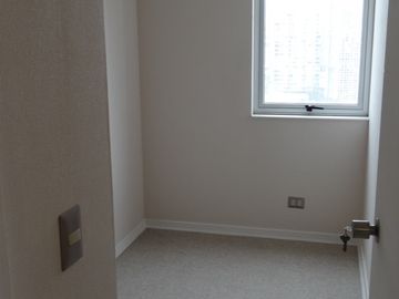 4100 UF , AMPLIO Y ACOGEDOR DEPARTAMENTO UBICADO EN LA FLORIDA 80 Mt2 Totales , 3 DORMITORIOS , 2 Baños 1 En Suite, Walking Closet