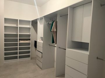 CASA EN VENTA EN LOMAS DEL VERGEL