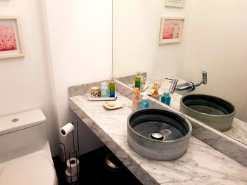 Venta de exclusivo y hermoso Dpto en General Córdova con Terraza en Miraflores