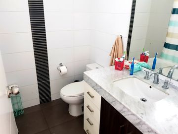 Venta de exclusivo y hermoso Dpto en General Córdova con Terraza en Miraflores