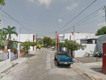 GRAN OPORTUNIDAD CASA EN “LOMA DORADA, LINDAVISTA, VILLA DE ALVAREZ, COLIMA.”