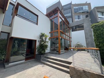 VENTA HERMOSA CASA EN CASUARINAS