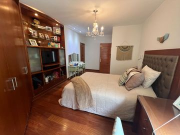 VENTA HERMOSA CASA EN CASUARINAS