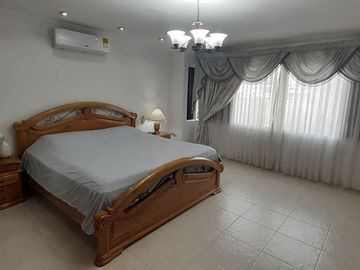 ARRIENDO CASA -   INGENIO - CALI - Amoblada