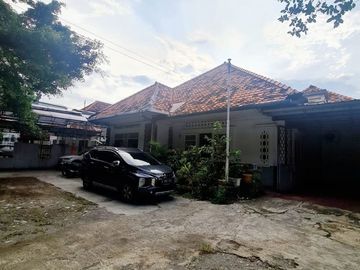 RUMAH ZONA KOMERSIAL at Jl MINANGKABAU BARAT, JAKSEL