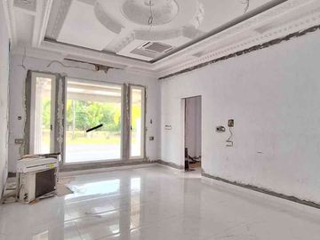Luxury 3-storey house at Bukit Indah Sukajadi Batam Center for sale