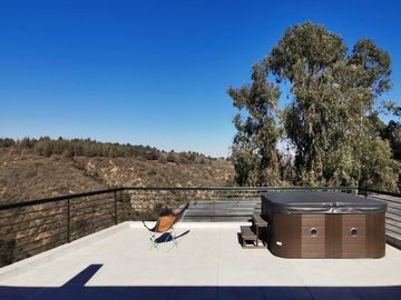 I. Holzapfel #712. Deptos Nuevos 4D3B en Los Almendros