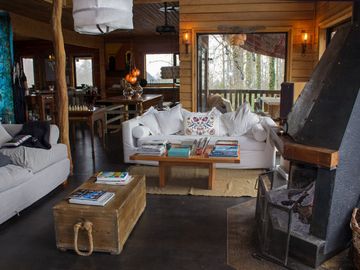 Espectacular Parcela de 15,5ha en Panguipulli, Casa en Condominio con vista al Lago Panguipulli y Volcán Villarrica