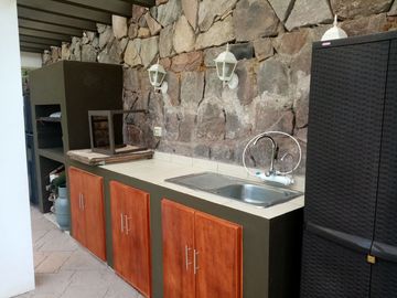 VENTA DE CASA SOBRE UN ÁREA DE TERRENO DE 1,621.77m2 EN URB. SANTA MARÍA – CUSCO