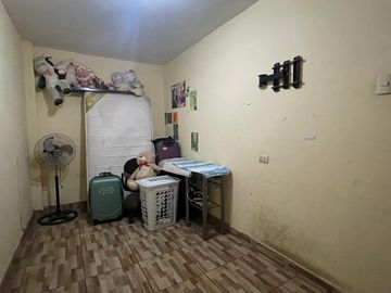 VENDO CASA FRENTE A PARQUE EN EL CALLAO PRACTICAMENTE DE ESTRENO!!