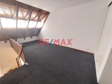 🔴Venta De Departamento Duplex Por La Embajada De Eeuu - Surco🔴