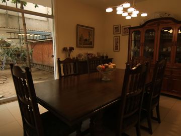 AMPLIA CASA  EN ALQUILER  AMOBLADA -URB. MIRAFLORES - CASTILLA - PIURA
