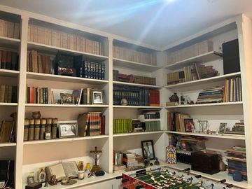 VENTA DE CASA EN LA MOLINA 316 m2 (2 pisos)