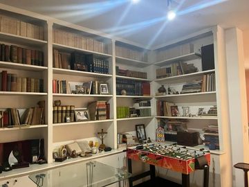 VENTA DE CASA EN LA MOLINA 316 m2 (2 pisos)