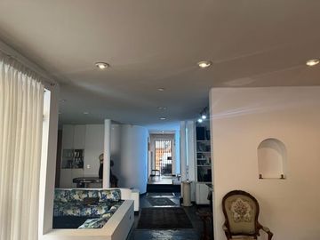 VENTA DE CASA EN LA MOLINA 316 m2 (2 pisos)