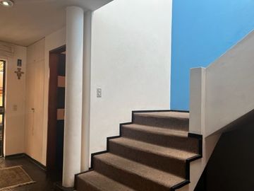 VENTA DE CASA EN LA MOLINA 316 m2 (2 pisos)
