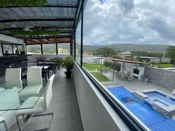 QUINTA EN VENTA  CON AMPLIO TERRENO DE 2000m2 - PARQUE JERUSALEN MALCHINGUI
