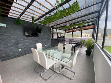 QUINTA EN VENTA  CON AMPLIO TERRENO DE 2000m2 - PARQUE JERUSALEN MALCHINGUI