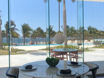 DEPARTAMENTO FRENTE AL MAR AMUEBLADO