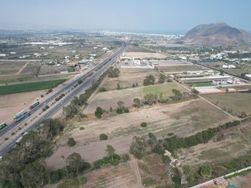 REMATO TERRENO 5.6 HAS PANAMERICANA SUR KM 86 TOTORITAS MALA