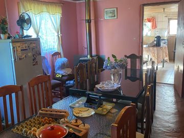 SE VENDE CASA CAMPO 5D 2B  TERRENO  EN SANTA RITA , PELARCO-TALCA.
