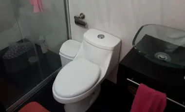Casa Minimalista de 3 Pisos, 3 Recámaras, 5 Baños, Centro de Pachuca, Hidalgo.