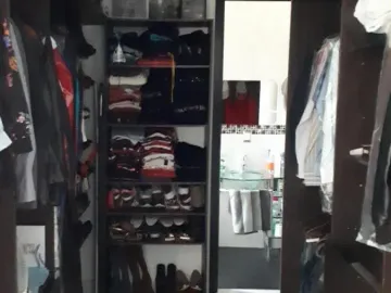 Casa Minimalista de 3 Pisos, 3 Recámaras, 5 Baños, Centro de Pachuca, Hidalgo.