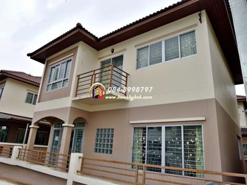 Urgent sale, Baan Nichakorn 2, Phutthamonthon Sai 4, semi-detached house, detached house style, 39 sq m, new condition, first hand, never lived in, ad