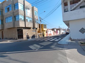 Venta De Casa En Pimentel - Chiclayo