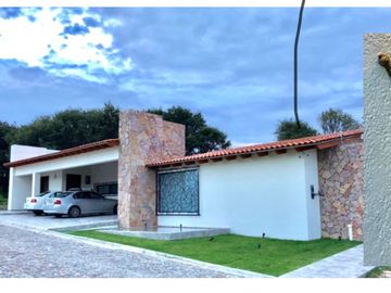 VENTA DE  CASA  EN QUINTAS ECUESTRE EN HARAS DEL BOSQUE