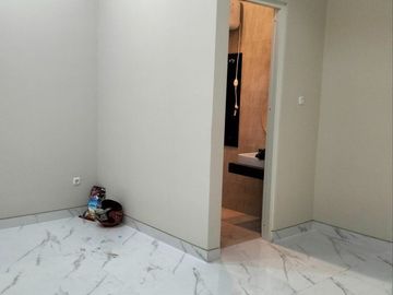 Rumah Baru Luxury Minimalis 2 Lantai Lokasi Jemursari Surabaya