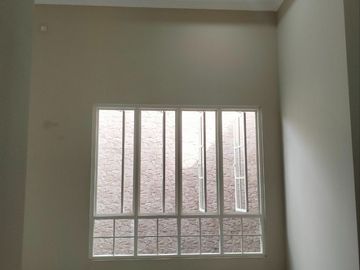 Rumah Baru Luxury Minimalis 2 Lantai Lokasi Jemursari Surabaya