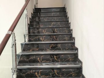 Rumah Baru Luxury Minimalis 2 Lantai Lokasi Jemursari Surabaya